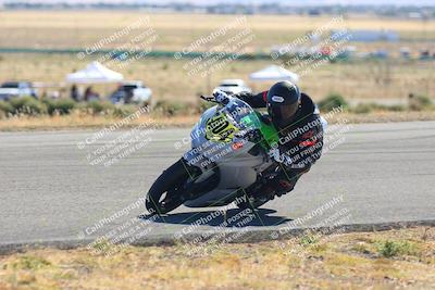 media/Oct-15-2023-TrackXperience (Sun) [[85198ff50b]]/Group 3/session 4 turn 3/